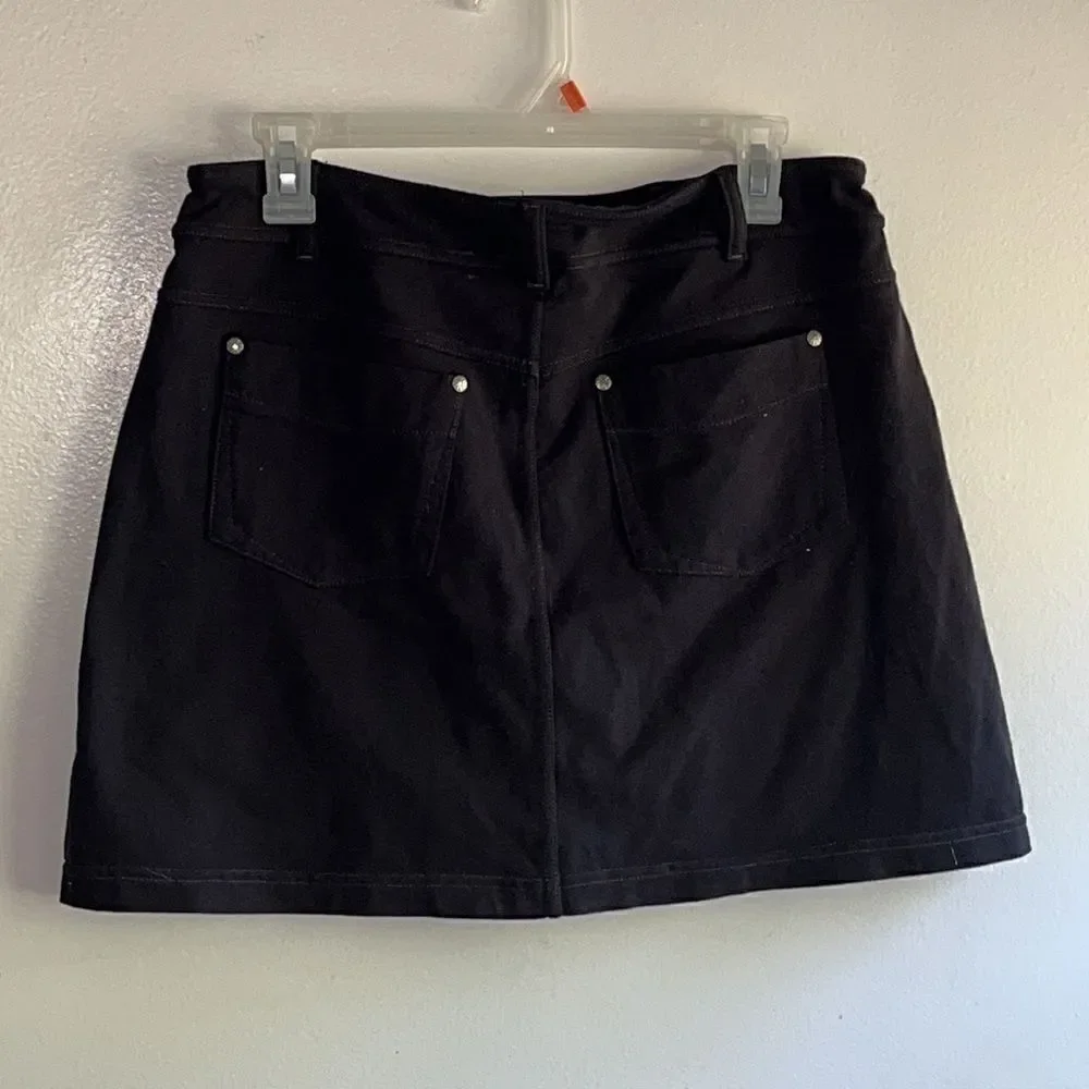 EXCELLENT CONDITION WOMEN’S SIZE MEDIUM ATHLETA PULLON BLACK SKORT